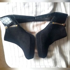 H&M black booties